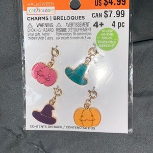 brand new halloween charms 4 pc